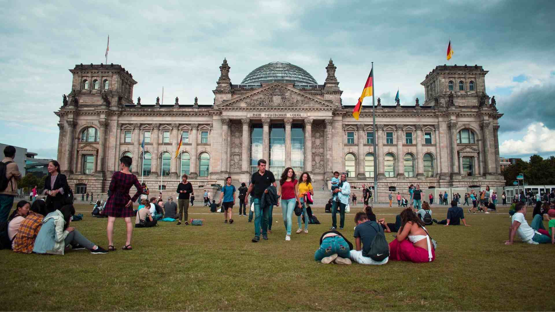 aido ve Kariyerde Almanya